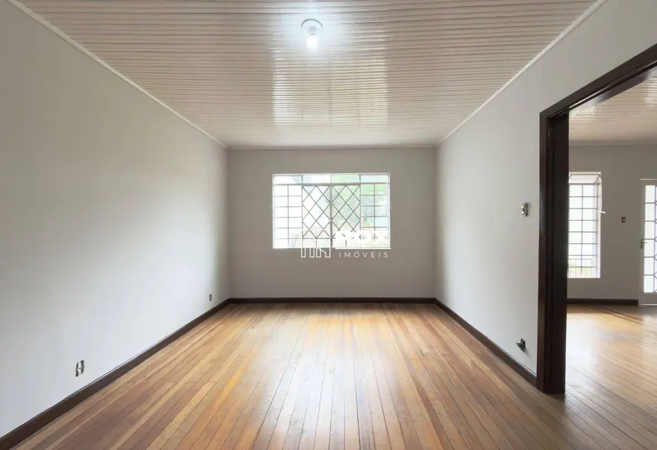 Foto 3 de Casa com 4 quartos para alugar, 980m2 em Santa Felicidade, Curitiba - PR