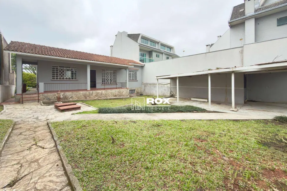 Foto 8 de Casa com 4 quartos para alugar, 980m2 em Santa Felicidade, Curitiba - PR