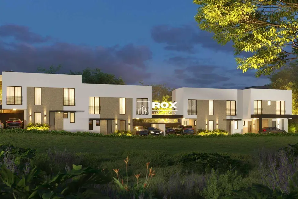 Terreno / Lote à venda, 670m2 em Bom Retiro, Curitiba - PR - imagem 6 Foto 6 de Terreno / Lote à venda, 670m2 em Bom Retiro, Curitiba - PR