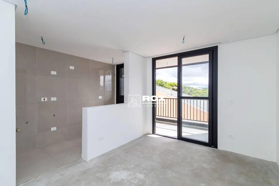 Foto 3 de Apartamento com 2 quartos à venda, 79m2 em Água Verde, Curitiba - PR