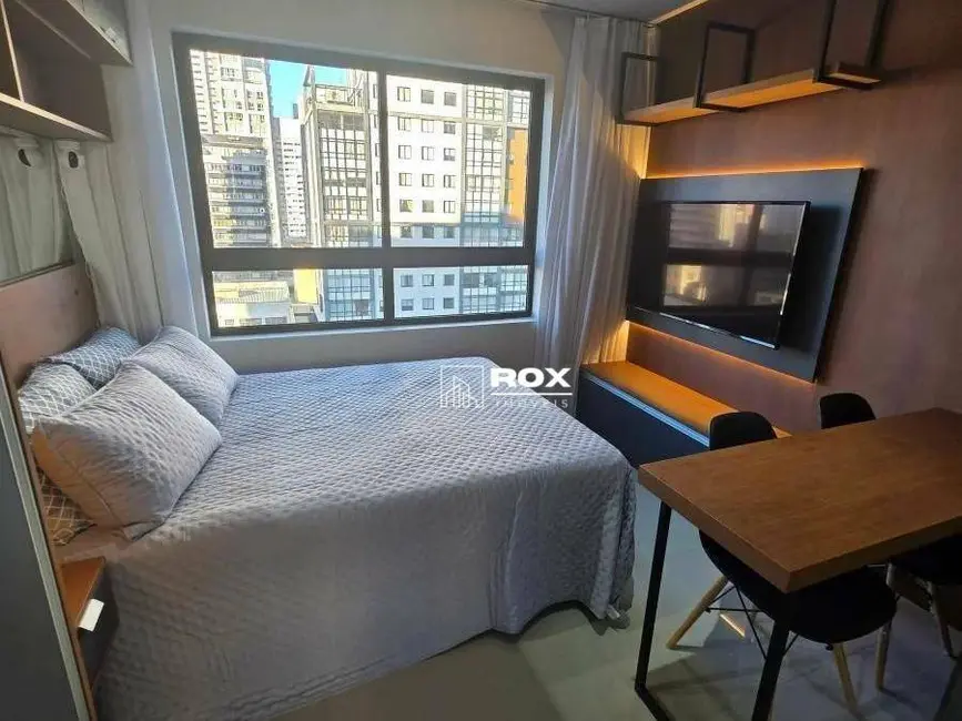 Foto 2 de Kitnet com 1 quarto para alugar, 29m2 em Centro, Curitiba - PR