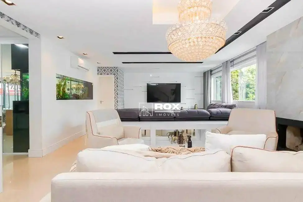 Foto 5 de Casa de Condomínio com 4 quartos para alugar, 266m2 em Santa Cândida, Curitiba - PR
