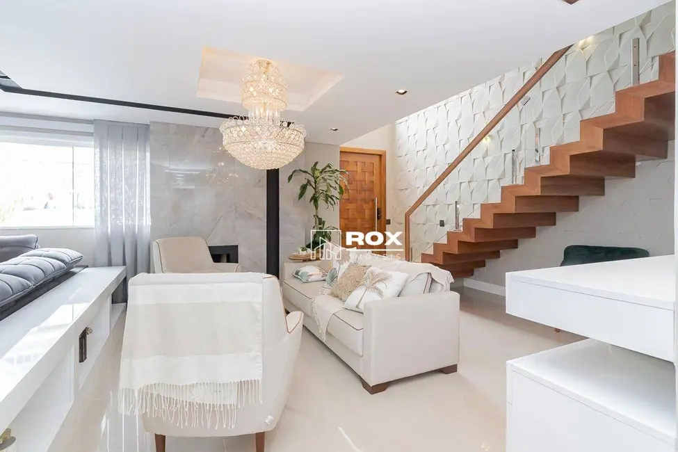 Foto 7 de Casa de Condomínio com 4 quartos para alugar, 266m2 em Santa Cândida, Curitiba - PR
