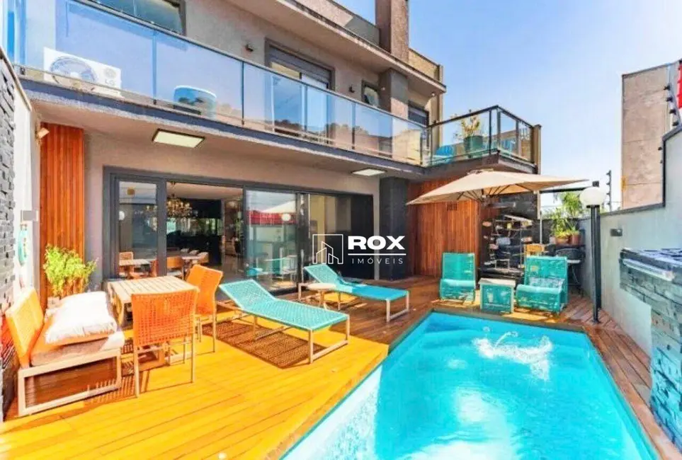 Foto 6 de Casa de Condomínio com 4 quartos para alugar, 266m2 em Santa Cândida, Curitiba - PR