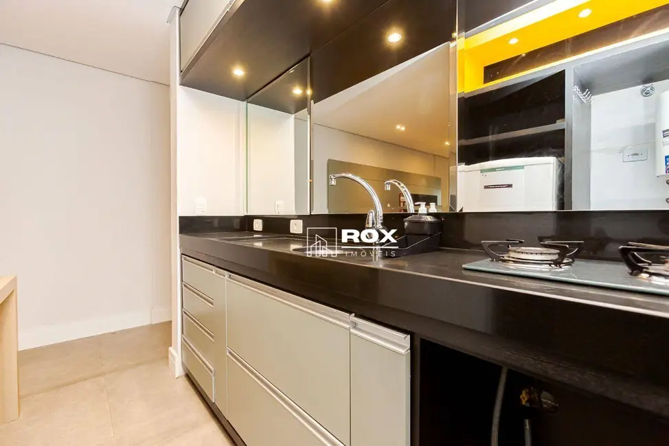 Apartamento com 1 quarto à venda, 54m2 em Alto da Rua XV, Curitiba - PR - imagem 6 Foto 6 de Apartamento com 1 quarto à venda, 54m2 em Alto da Rua XV, Curitiba - PR