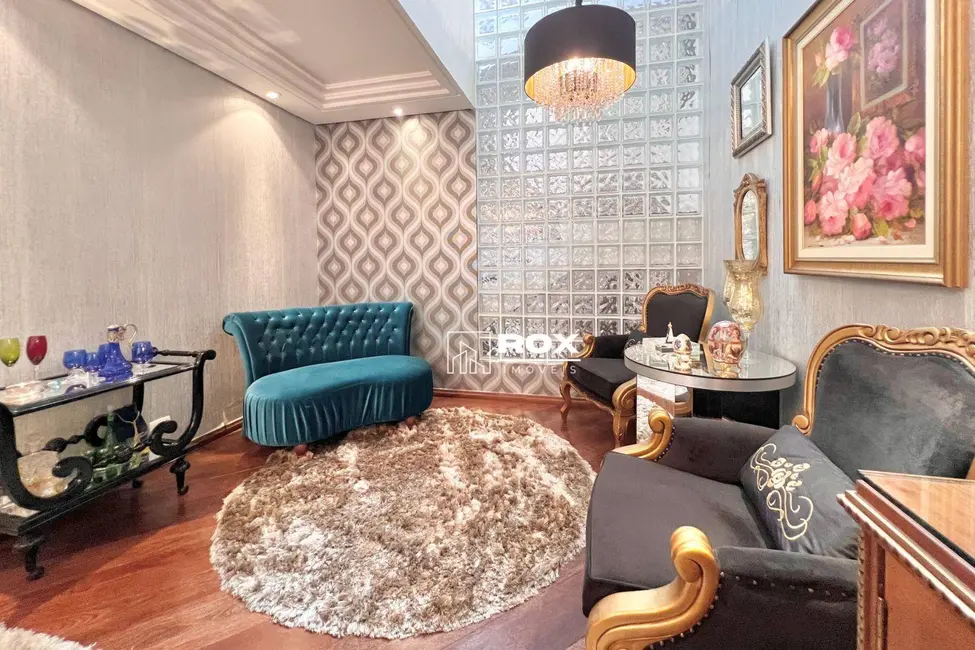 Casa com 4 quartos à venda, 328m2 em São Braz, Curitiba - PR - imagem 7 Foto 7 de Casa com 4 quartos à venda, 328m2 em São Braz, Curitiba - PR