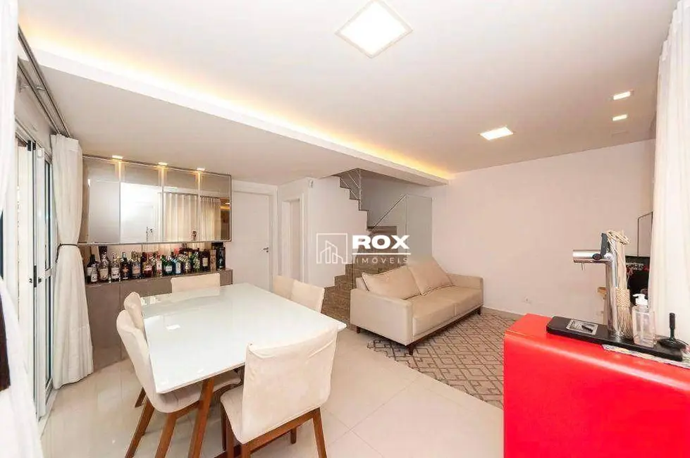 Foto 2 de Sobrado com 3 quartos à venda, 119m2 em Santa Felicidade, Curitiba - PR