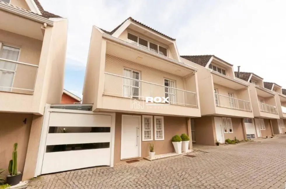 Foto 1 de Sobrado com 3 quartos à venda, 119m2 em Santa Felicidade, Curitiba - PR