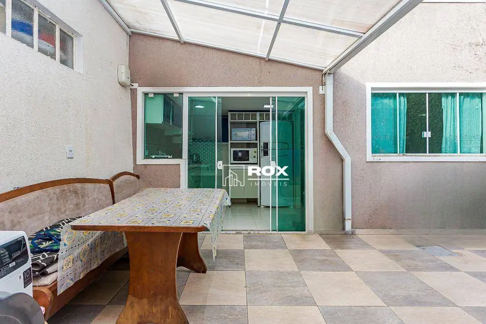 Foto 3 de Sobrado com 3 quartos à venda, 110m2 em Xaxim, Curitiba - PR