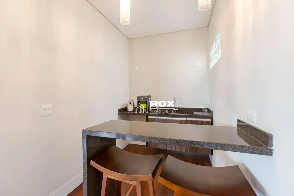 Foto 15 de Casa para alugar, 220m2 em Vista Alegre, Curitiba - PR