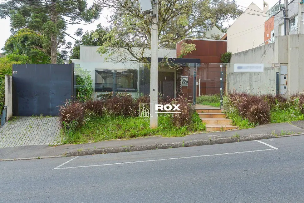 Foto 24 de Casa para alugar, 220m2 em Vista Alegre, Curitiba - PR