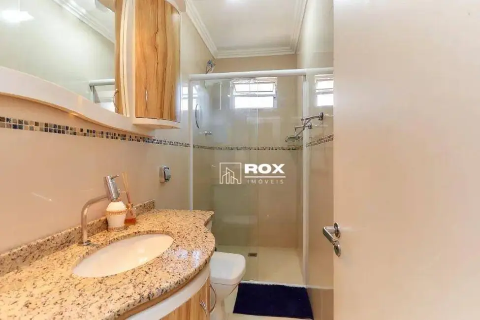 Foto 8 de Casa com 3 quartos à venda, 390m2 em Xaxim, Curitiba - PR