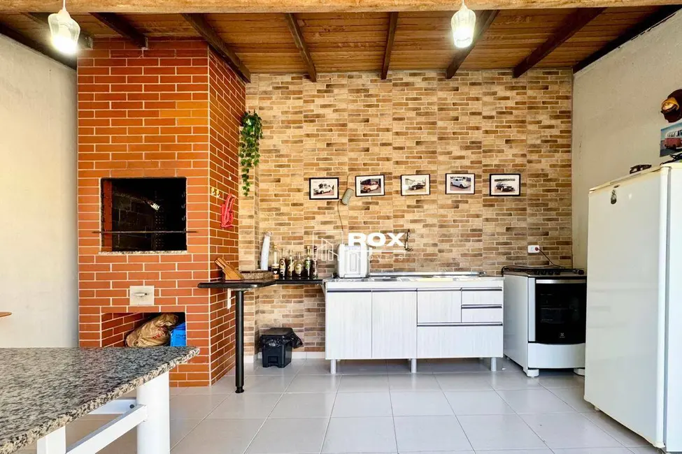 Foto 9 de Casa com 3 quartos à venda, 390m2 em Xaxim, Curitiba - PR