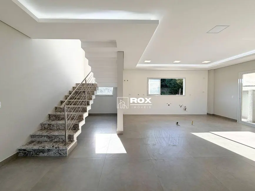 Foto 2 de Casa de Condomínio com 3 quartos à venda, 268m2 em Pilarzinho, Curitiba - PR