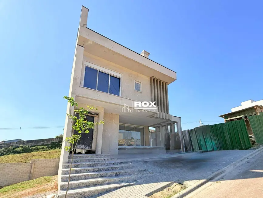 Casa de Condomínio com 3 quartos à venda, 165m2 em Pilarzinho, Curitiba - PR - imagem 1 Foto 1 de Casa de Condomínio com 3 quartos à venda, 165m2 em Pilarzinho, Curitiba - PR