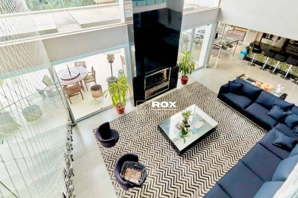 Casa de Condomínio com 4 quartos à venda, 1551m2 em Santa Cândida, Curitiba - PR - imagem 1 Foto 1 de Casa de Condomínio com 4 quartos à venda, 1551m2 em Santa Cândida, Curitiba - PR