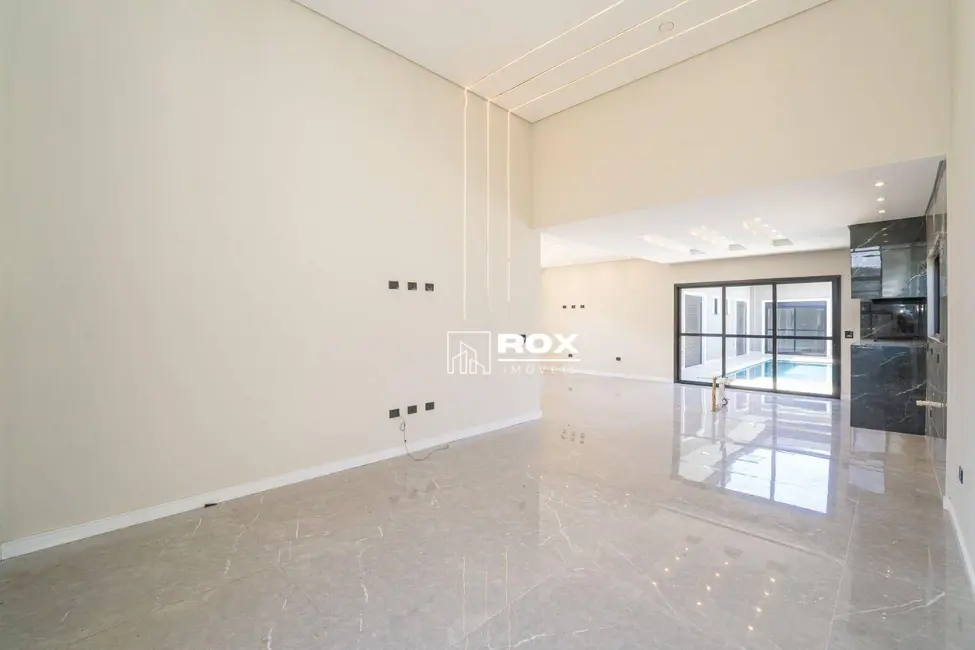 Casa com 3 quartos à venda, 473m2 em Vila Juliana, Piraquara - PR - imagem 4 Foto 4 de Casa com 3 quartos à venda, 473m2 em Vila Juliana, Piraquara - PR