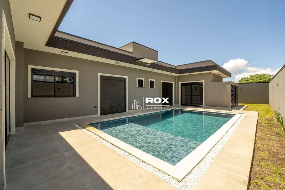 Casa com 3 quartos à venda, 473m2 em Vila Juliana, Piraquara - PR - imagem 1 Foto 1 de Casa com 3 quartos à venda, 473m2 em Vila Juliana, Piraquara - PR