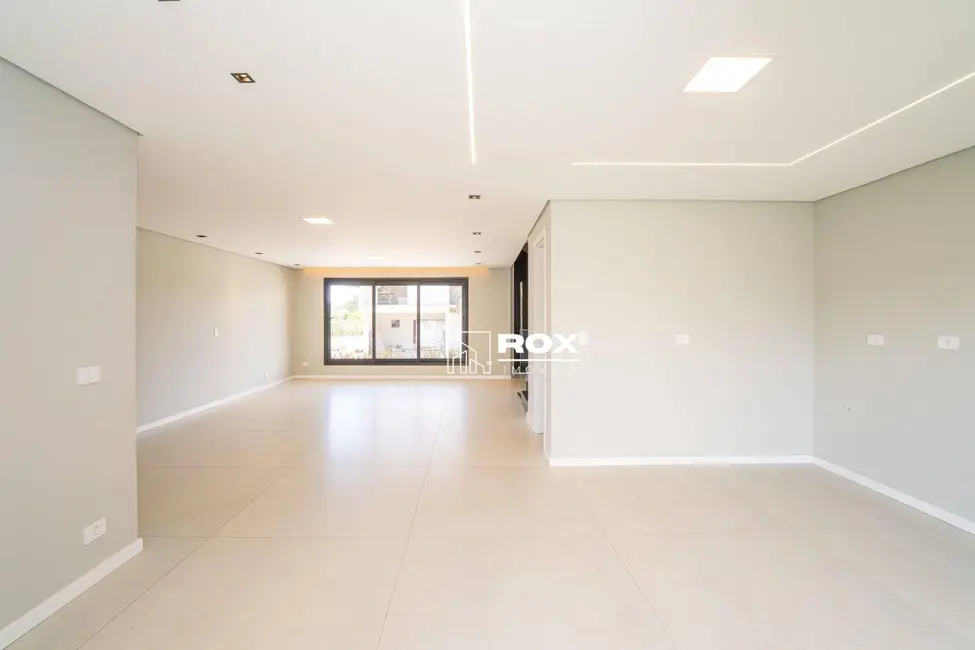 Casa de Condomínio com 3 quartos à venda, 145m2 em Costeira, Sao Jose Dos Pinhais - PR - imagem 6 Foto 6 de Casa de Condomínio com 3 quartos à venda, 145m2 em Costeira, Sao Jose Dos Pinhais - PR