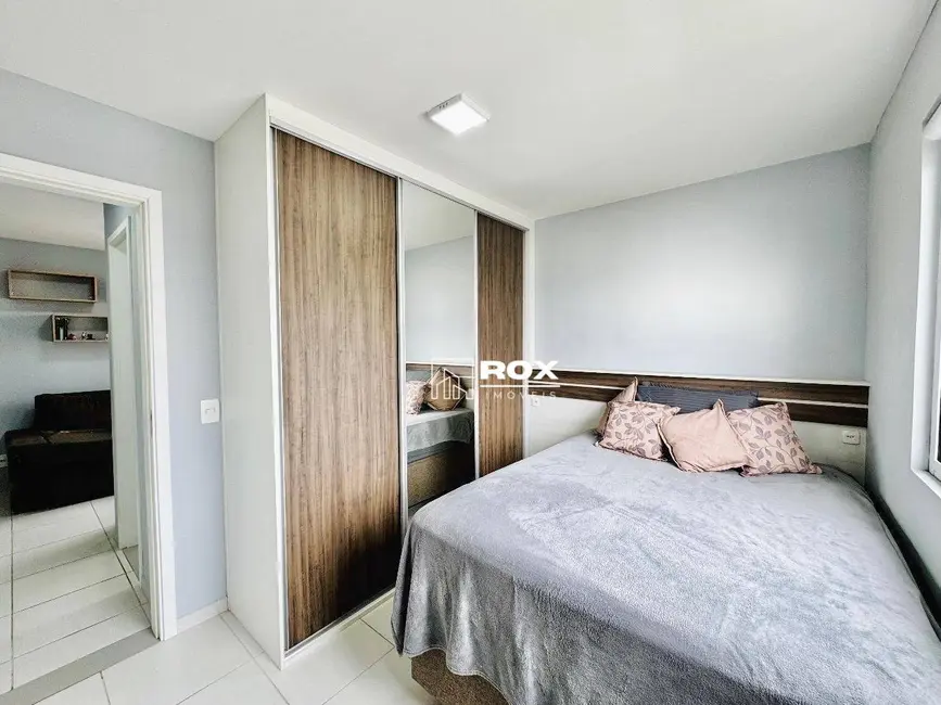 Apartamento com 2 quartos à venda, 56m2 em Weissópolis, Pinhais - PR - imagem 9 Foto 9 de Apartamento com 2 quartos à venda, 56m2 em Weissópolis, Pinhais - PR