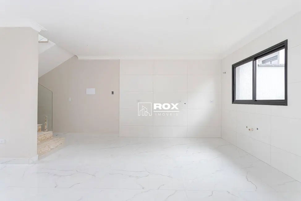 Sobrado com 3 quartos à venda, 128m2 em Pinhais - PR - imagem 5 Foto 5 de Sobrado com 3 quartos à venda, 128m2 em Pinhais - PR