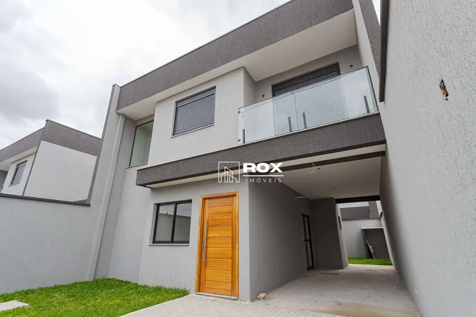 Sobrado com 3 quartos à venda, 128m2 em Pinhais - PR - imagem 1 Foto 1 de Sobrado com 3 quartos à venda, 128m2 em Pinhais - PR