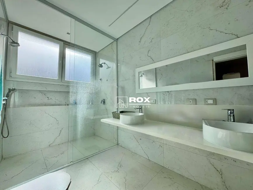 Foto 8 de Casa de Condomínio com 5 quartos à venda, 463m2 em Santo Inácio, Curitiba - PR