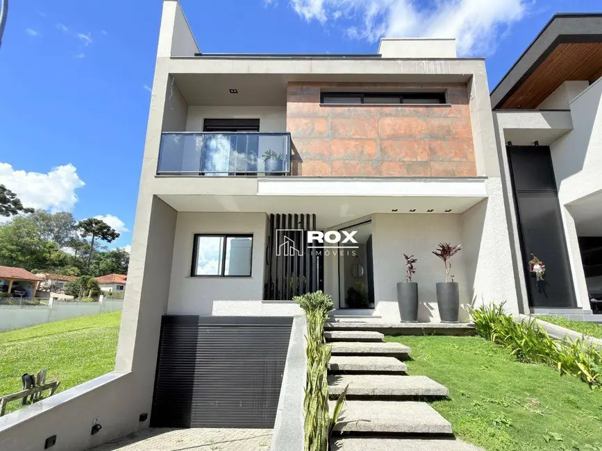 Foto 5 de Casa de Condomínio com 4 quartos para alugar, 250m2 em Santa Cândida, Curitiba - PR