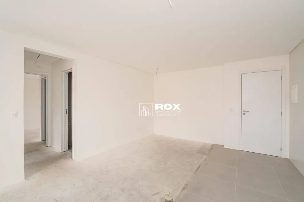 Apartamento com 2 quartos à venda, 84m2 em Tingui, Curitiba - PR - imagem 6 Foto 6 de Apartamento com 2 quartos à venda, 84m2 em Tingui, Curitiba - PR