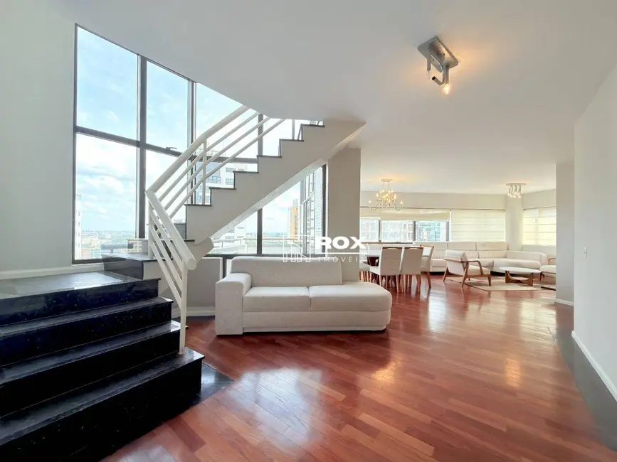 Foto 2 de Cobertura com 4 quartos para alugar, 626m2 em Mossunguê, Curitiba - PR