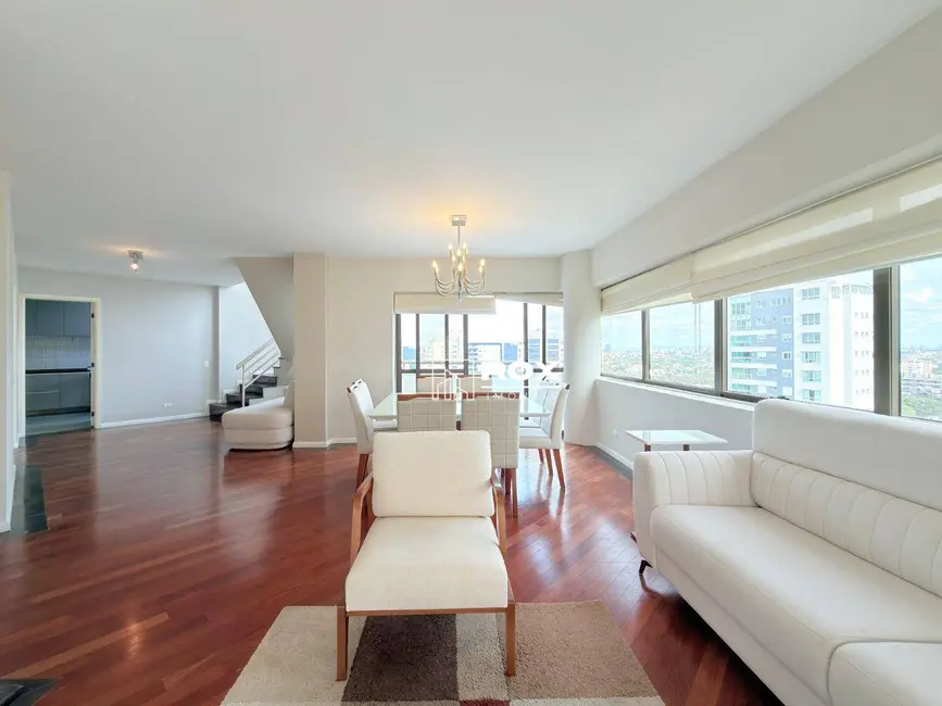 Foto 1 de Cobertura com 4 quartos para alugar, 626m2 em Mossunguê, Curitiba - PR