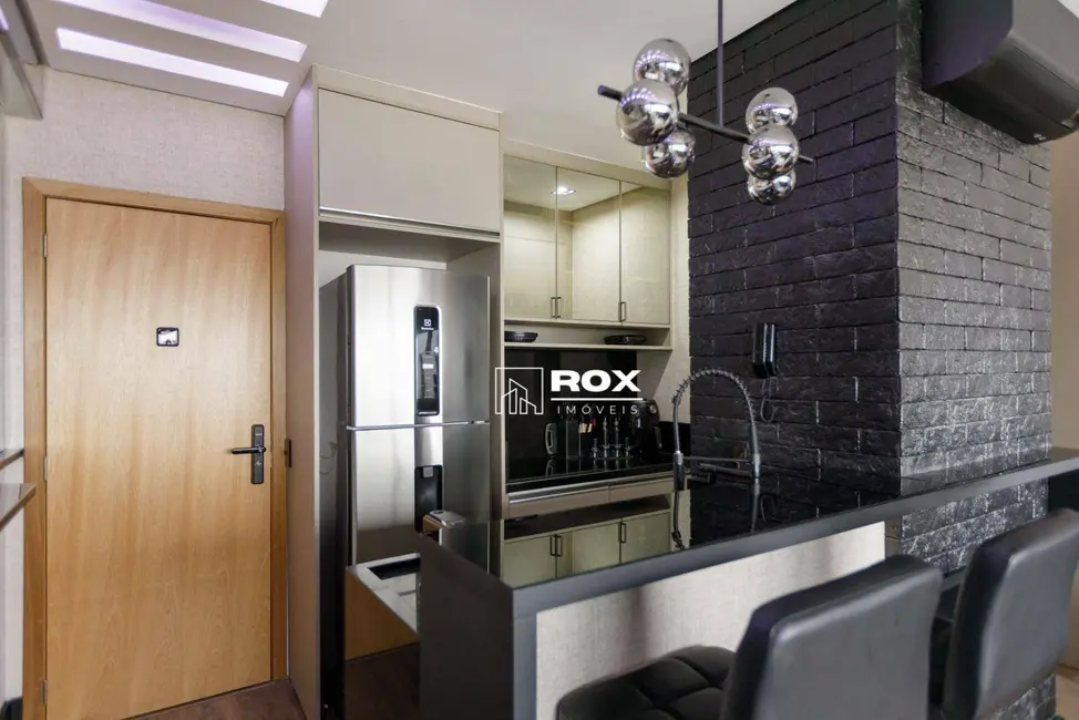 Apartamento com 1 quarto à venda, 63m2 em Centro, Curitiba - PR - imagem 8 Foto 8 de Apartamento com 1 quarto à venda, 63m2 em Centro, Curitiba - PR