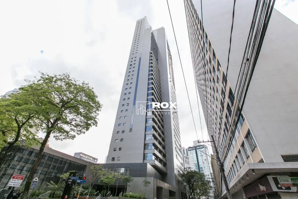 Apartamento com 1 quarto à venda, 63m2 em Centro, Curitiba - PR - imagem 4 Foto 4 de Apartamento com 1 quarto à venda, 63m2 em Centro, Curitiba - PR