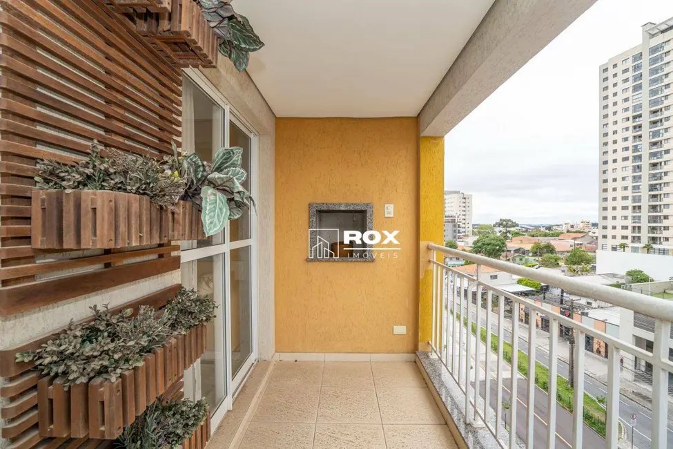 Apartamento com 3 quartos à venda, 130m2 em Capão Raso, Curitiba - PR - imagem 8 Foto 8 de Apartamento com 3 quartos à venda, 130m2 em Capão Raso, Curitiba - PR