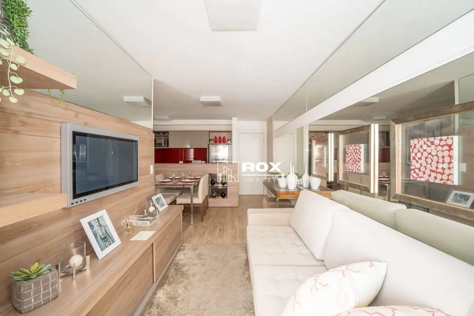 Apartamento com 3 quartos à venda, 130m2 em Capão Raso, Curitiba - PR - imagem 4 Foto 4 de Apartamento com 3 quartos à venda, 130m2 em Capão Raso, Curitiba - PR