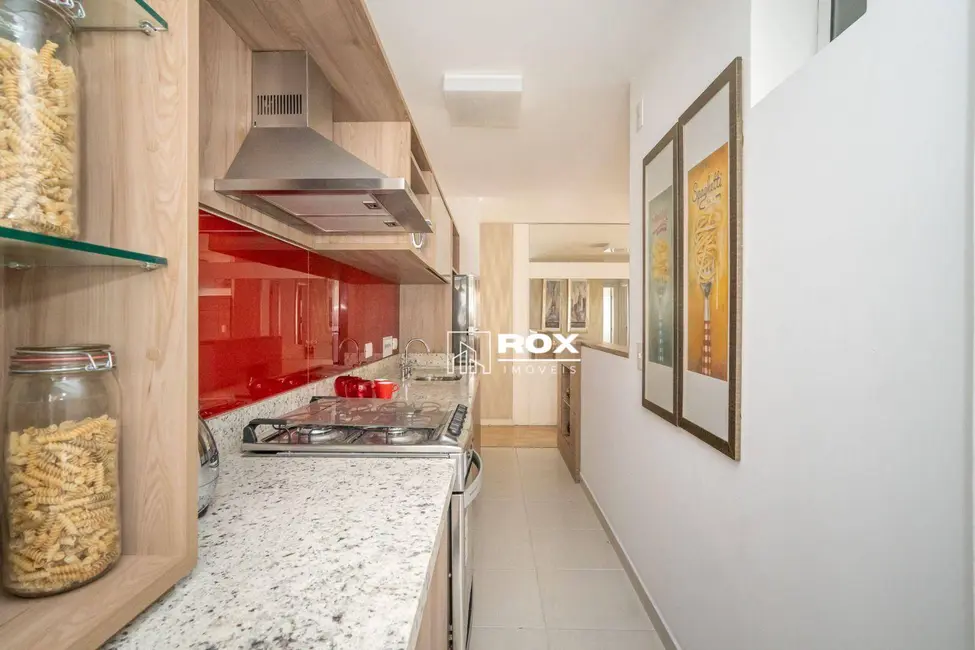 Apartamento com 3 quartos à venda, 130m2 em Capão Raso, Curitiba - PR - imagem 6 Foto 6 de Apartamento com 3 quartos à venda, 130m2 em Capão Raso, Curitiba - PR