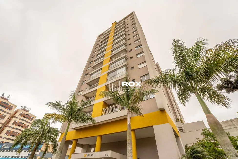 Apartamento com 3 quartos à venda, 130m2 em Capão Raso, Curitiba - PR - imagem 2 Foto 2 de Apartamento com 3 quartos à venda, 130m2 em Capão Raso, Curitiba - PR