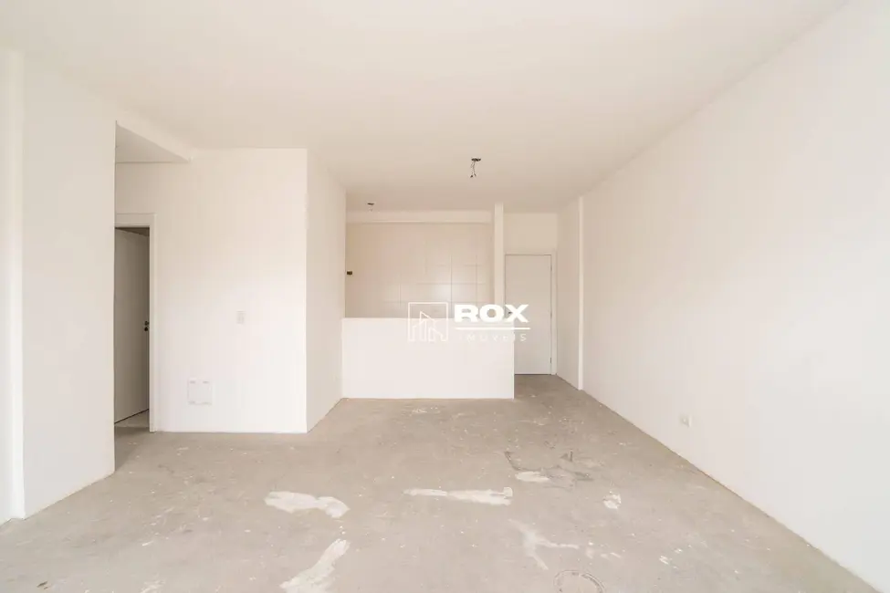 Apartamento com 3 quartos à venda, 130m2 em Capão Raso, Curitiba - PR - imagem 3 Foto 3 de Apartamento com 3 quartos à venda, 130m2 em Capão Raso, Curitiba - PR