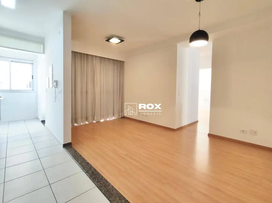 Apartamento com 2 quartos para alugar, 97m2 em Curitiba - PR - imagem 4 Foto 4 de Apartamento com 2 quartos para alugar, 97m2 em Curitiba - PR