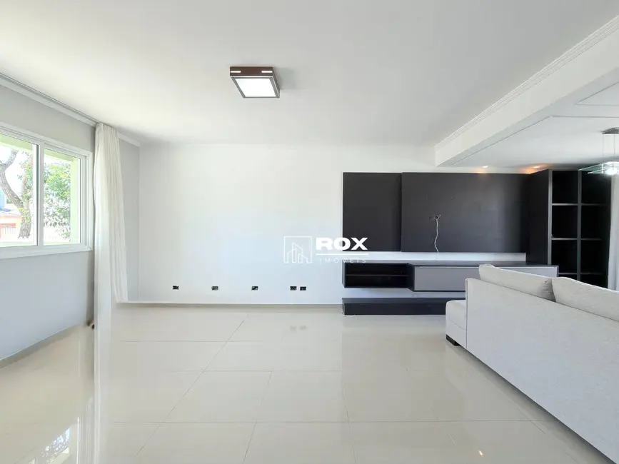 Sobrado com 3 quartos à venda, 117m2 em Santa Felicidade, Curitiba - PR - imagem 5 Foto 5 de Sobrado com 3 quartos à venda, 117m2 em Santa Felicidade, Curitiba - PR