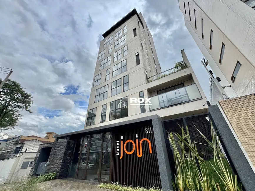 Kitnet com 1 quarto à venda, 43m2 em Água Verde, Curitiba - PR - imagem 1 Foto 1 de Kitnet com 1 quarto à venda, 43m2 em Água Verde, Curitiba - PR