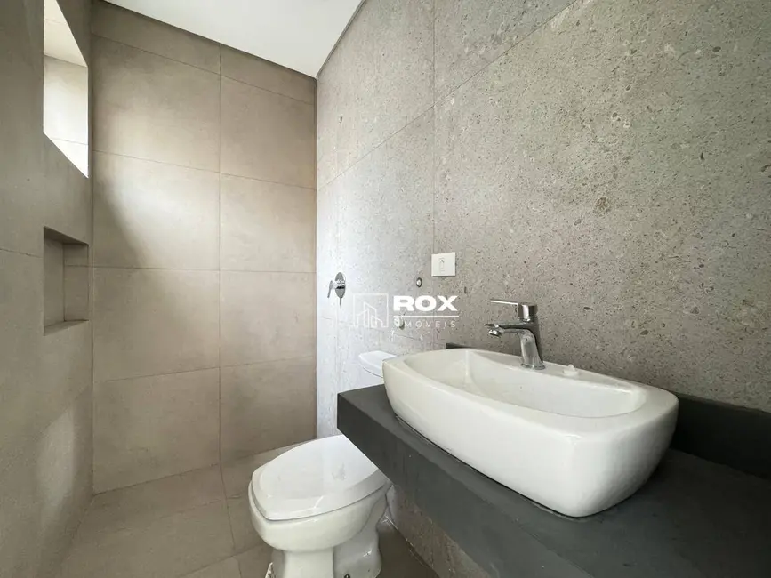 Kitnet com 1 quarto à venda, 43m2 em Água Verde, Curitiba - PR - imagem 7 Foto 7 de Kitnet com 1 quarto à venda, 43m2 em Água Verde, Curitiba - PR