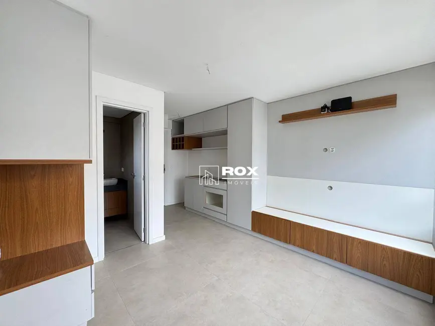 Kitnet com 1 quarto à venda, 43m2 em Água Verde, Curitiba - PR - imagem 7 Foto 7 de Kitnet com 1 quarto à venda, 43m2 em Água Verde, Curitiba - PR