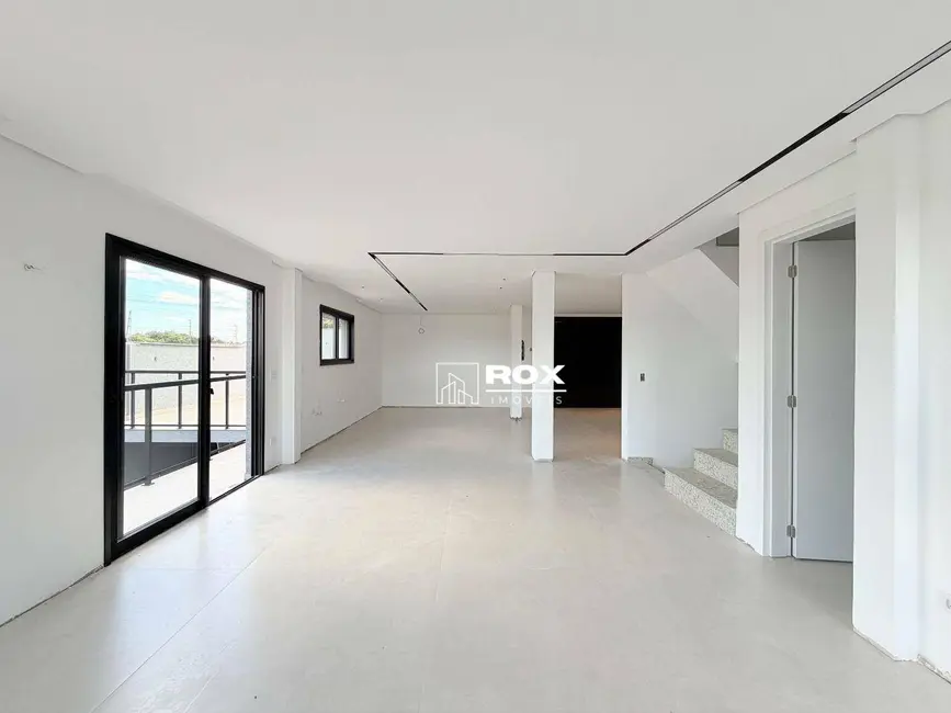 Foto 9 de Casa com 4 quartos para alugar, 367m2 em São Braz, Curitiba - PR