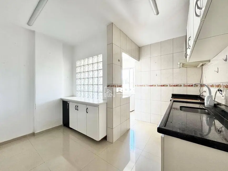 Apartamento com 3 quartos à venda, 101m2 em Bigorrilho, Curitiba - PR - imagem 3 Foto 3 de Apartamento com 3 quartos à venda, 101m2 em Bigorrilho, Curitiba - PR