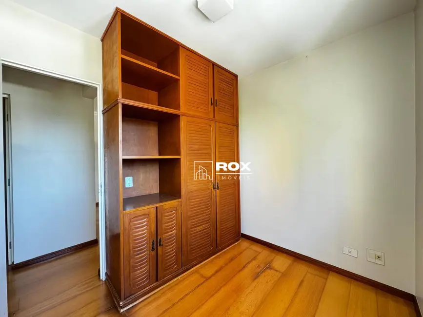 Apartamento com 3 quartos à venda, 101m2 em Bigorrilho, Curitiba - PR - imagem 7 Foto 7 de Apartamento com 3 quartos à venda, 101m2 em Bigorrilho, Curitiba - PR