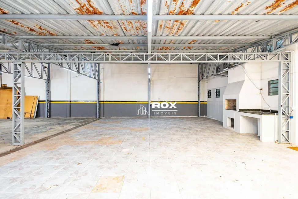 Foto 2 de Casa para alugar, 391m2 em Portão, Curitiba - PR