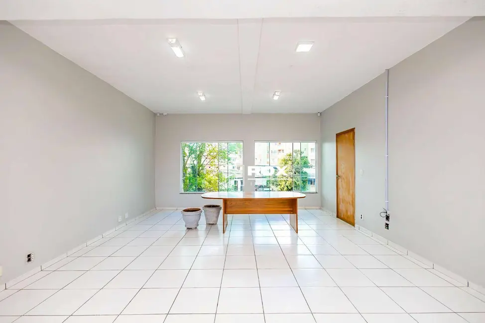 Foto 21 de Casa para alugar, 391m2 em Portão, Curitiba - PR