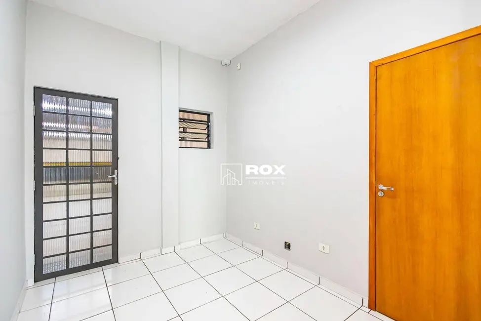 Foto 14 de Casa para alugar, 391m2 em Portão, Curitiba - PR