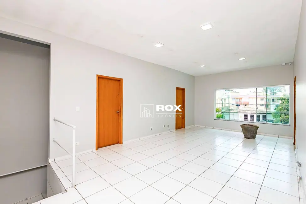 Foto 17 de Casa para alugar, 391m2 em Portão, Curitiba - PR